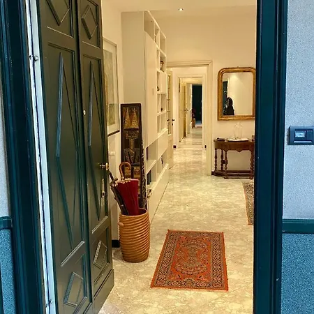 The Travel Lovers Apartment Milan
